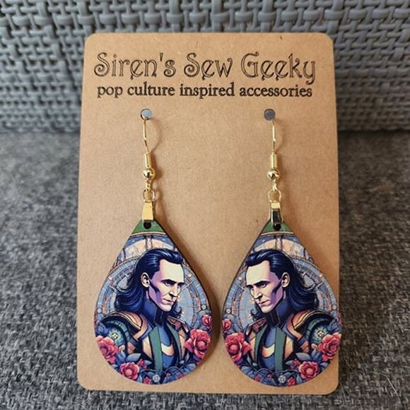 Loki Marvel Comics MCU Disney Earrings - Picture 2 of 3